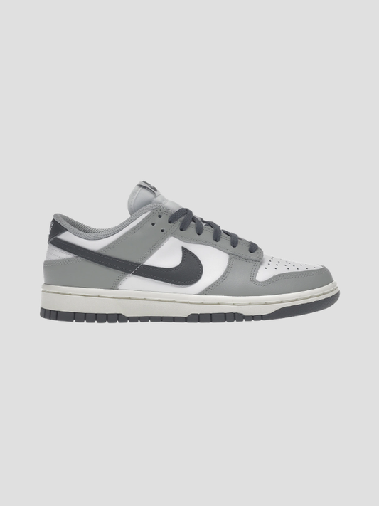 Dunk low light smoke grey
