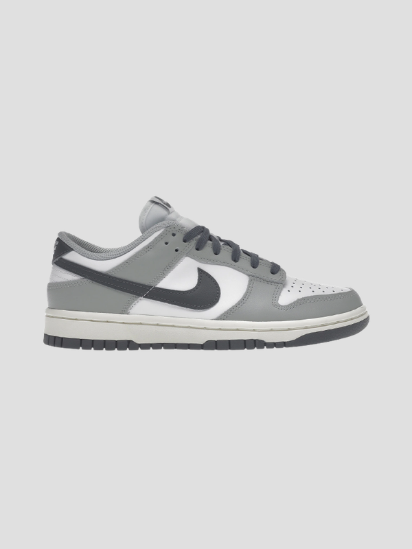 Dunk low light smoke grey